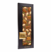 Молочный шоколад ChocoMe M104 Орех пекан, миндаль, фисташки Бронте, 110г. Молочный шоколад ChocoMe M104 Орех пекан, миндаль, фисташки Бронте, 110г.